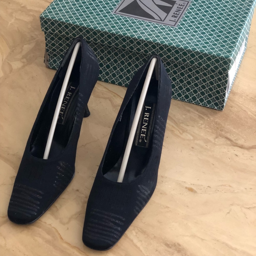 J.Renee Black Heels with matching Purse - Sz 6.5